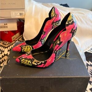 Lulu's Vibrant Pink and Green Snakeskin Heels